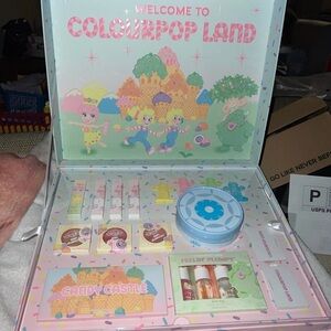 Brand new colourpop land